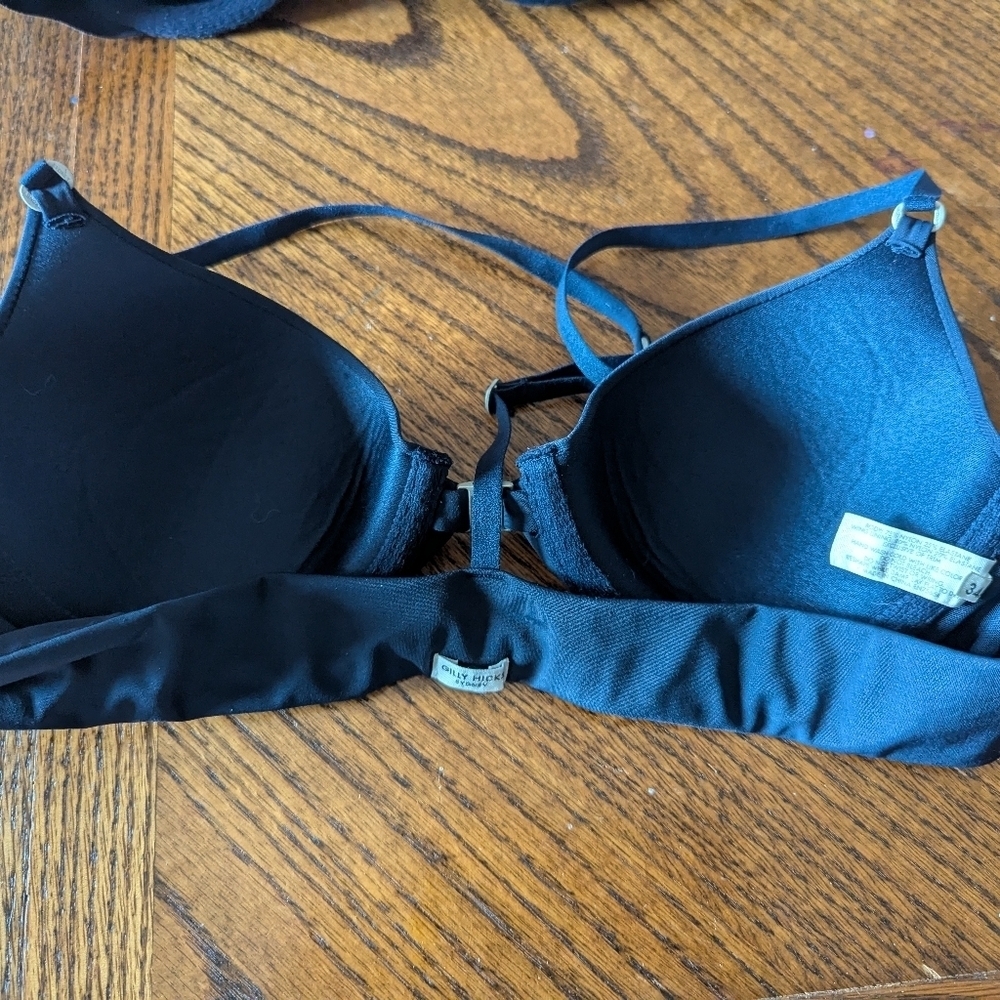 Gilly Hicks Vintage Set Of Three Bras Size 34A - Picture 3 of 16